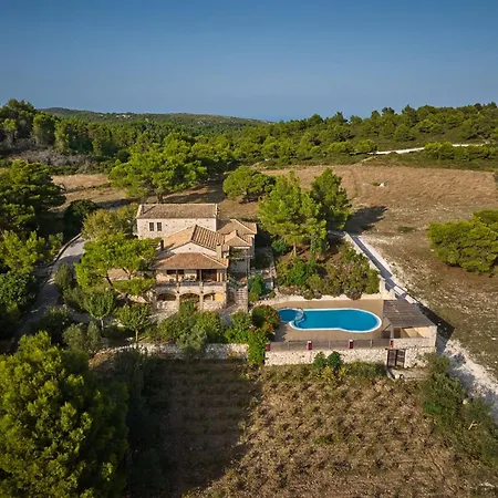 Villa Alexandros Stone Agios Nikolaos (Zakynthos)
