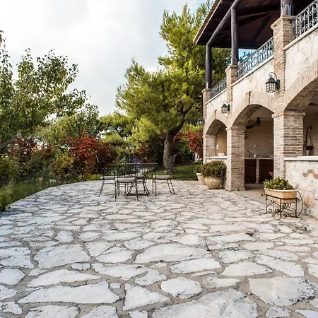 Alexandros Stone Villa *